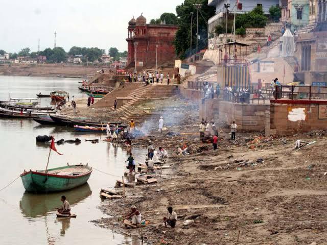 Harishchandra Ghat cremation area
